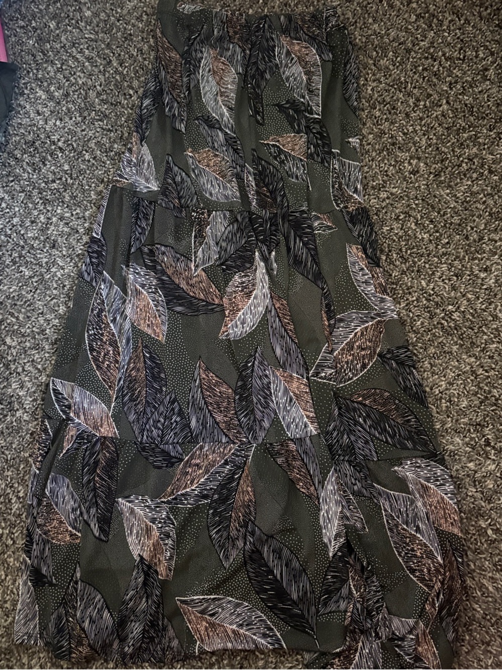 Espresso Olive and Brown Leaf-Print Maxi Skirt